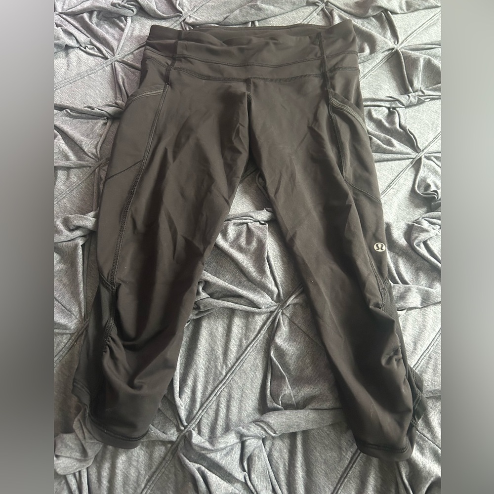 Lululemon cropped leggings